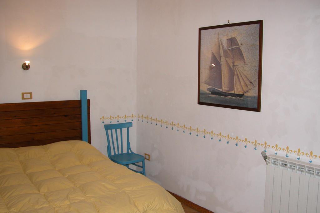Rapanui Resort Santa Marina Salina Kamer foto