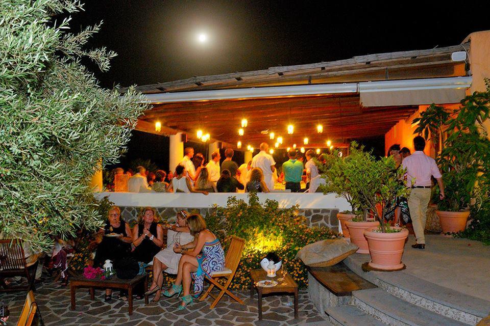 Rapanui Resort Santa Marina Salina Buitenkant foto